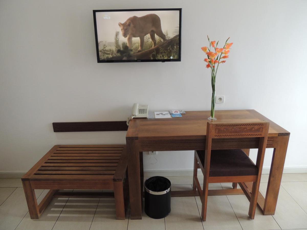Plumeria Hotel Antsirabe Bagian luar foto