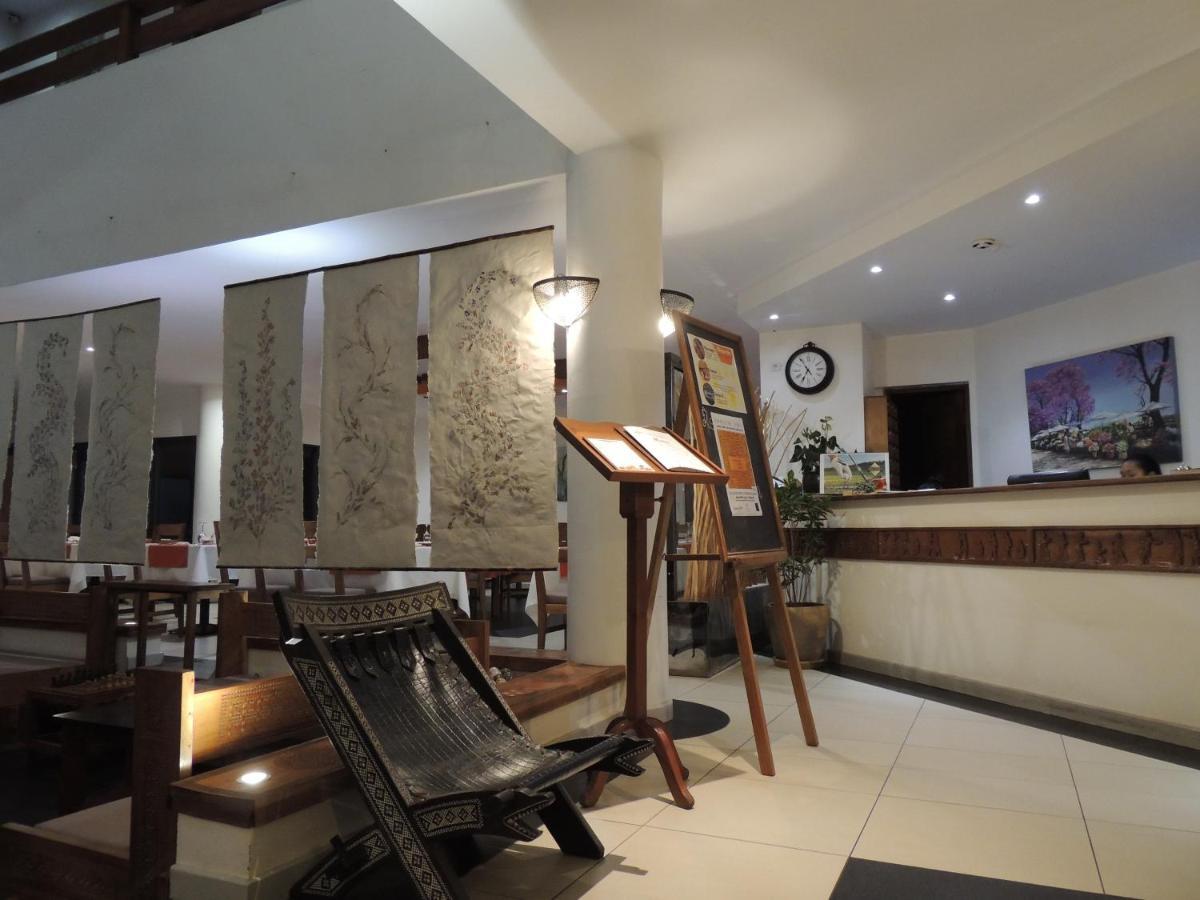 Plumeria Hotel Antsirabe Bagian luar foto